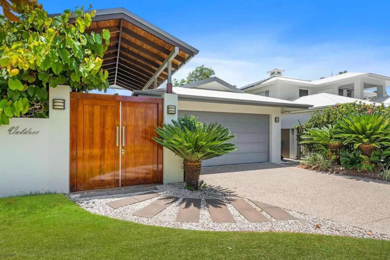 Belle Escapes 60 Ocean Palm Cove Villa 0*,