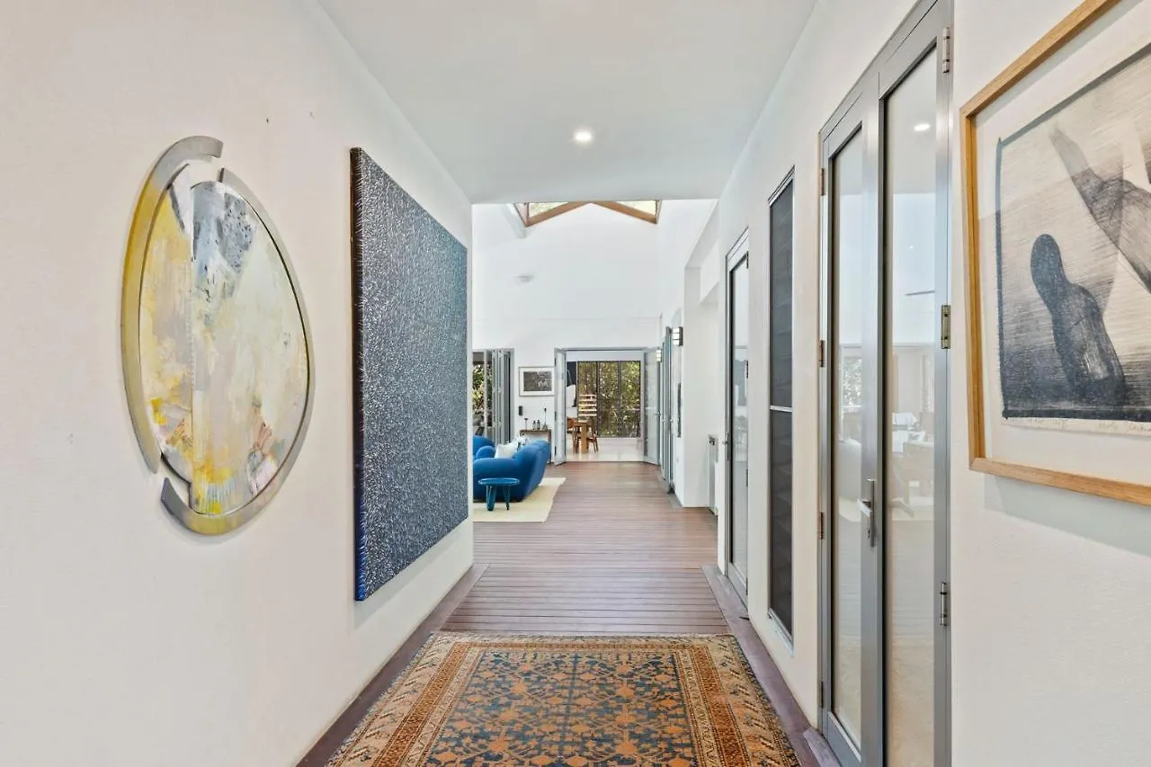 Belle Escapes 60 Ocean Palm Cove Villa