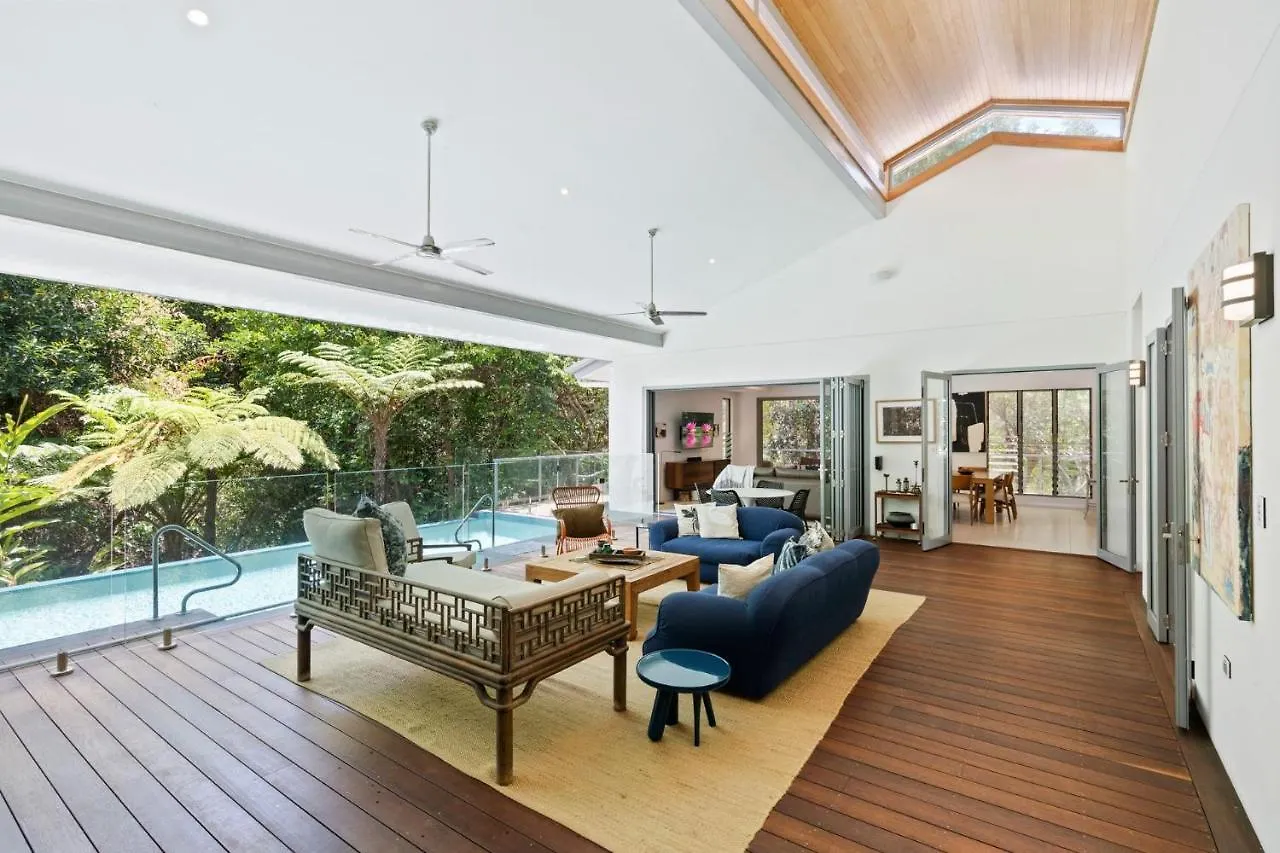Belle Escapes 60 Ocean Palm Cove Villa Australia