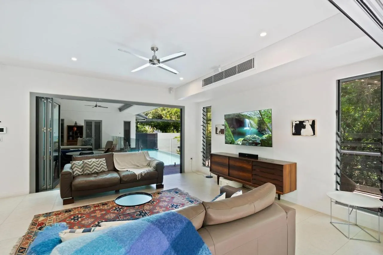 Belle Escapes 60 Ocean Palm Cove Villa 0*,  Australia